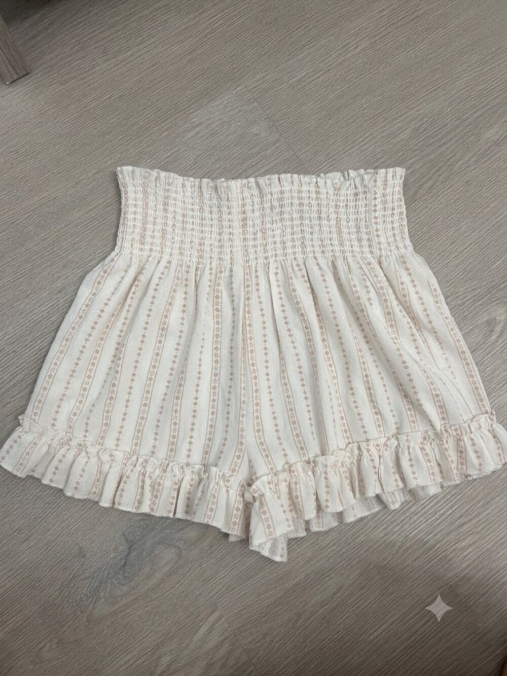 Forever 21 Patterned White Shorts